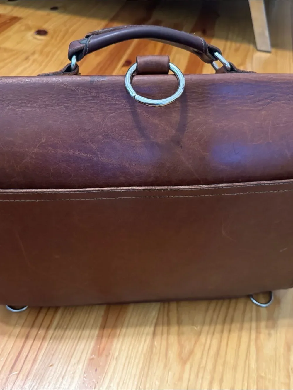 Saddleback Leather Briefcase Chestnut Brown Shoulder Strap Buckle